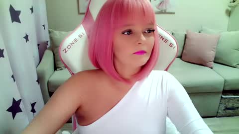 Snapshot of christirose chatting on 03/05/25, 07:38 Christi online show from 03/05/25, 07:38