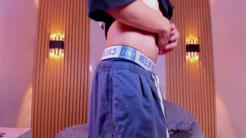 Chrisopher Hunter online show from 03/09/26, 04:27