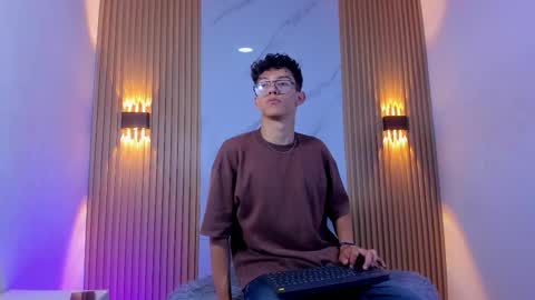 Chrisopher Hunter online show from 03/15/26, 09:43