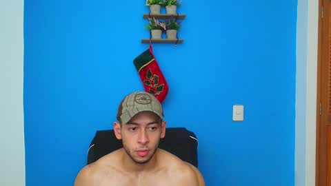 Snapshot of christopher_w chatting on 12/03/24, 12:57 Christopher online show from 12/03/24, 12:57