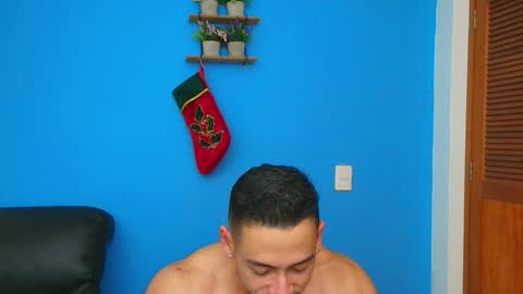 Snapshot of christopher_w chatting on 12/07/24, 03:04 Christopher online show from 12/07/24, 03:04