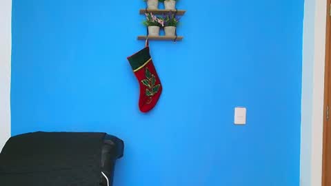 Snapshot of christopher_w chatting on 12/11/24, 02:52 Christopher online show from 12/11/24, 02:52