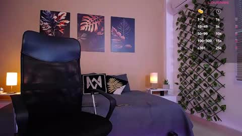 Snapshot of christopherblack_ chatting on 02/10/26, 01:26 Christopher Black online show from 02/10/26, 01:26