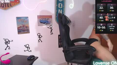 Snapshot of christopherford_ chatting on 07/28/26, 11:58 christopher ford online show from 07/28/26, 11:58