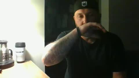 Snapshot of christopherxlv chatting on 02/13/26, 06:42 christopherxlv online show from 02/13/26, 06:42