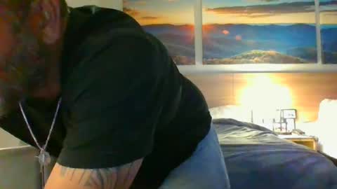 Snapshot of christopherxlv chatting on 06/16/26, 03:53 christopherxlv online show from 06/16/26, 03:53