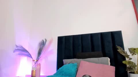 Snapshot of christy_seaa chatting on 10/08/25, 06:38 Christy online show from 10/08/25, 06:38