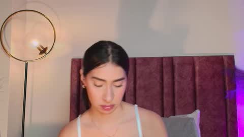 Snapshot of christy_seaa chatting on 11/13/25, 06:51 Christy online show from 11/13/25, 06:51