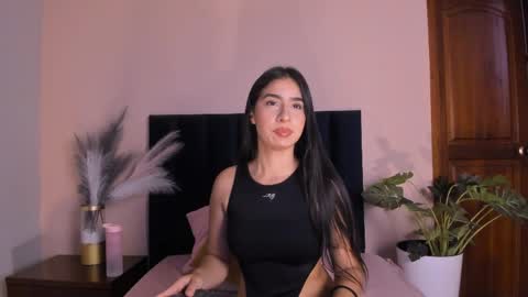 Snapshot of christy_seaa chatting on 03/07/26, 12:35 Christy online show from 03/07/26, 12:35