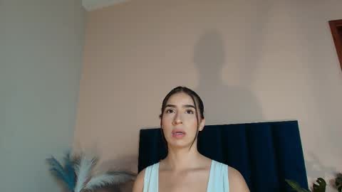 Snapshot of christy_seaa chatting on 05/19/26, 12:11 Christy online show from 05/19/26, 12:11