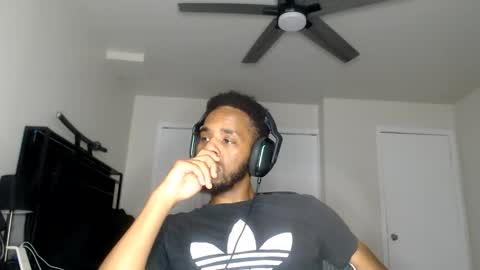 Snapshot of chrisvacherx chatting on 03/14/26, 12:50 ChrisVacherx online show from 03/14/26, 12:50