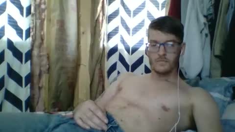 Snapshot of chrisvibess chatting on 03/20/26, 07:41 chrisvibess online show from 03/20/26, 07:41