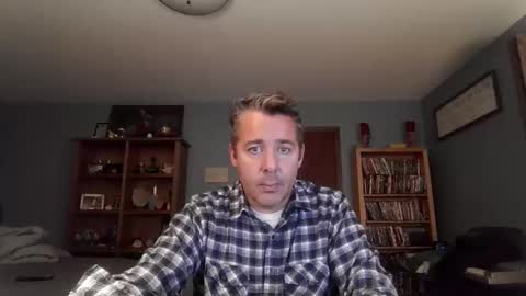 Snapshot of chrisw8121 chatting on 11/21/25, 08:57 chrisw8121 online show from 11/21/25, 08:57