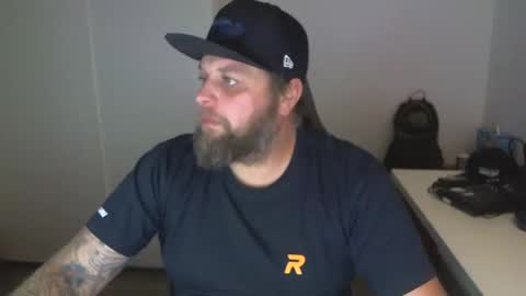 Snapshot of chrizz80 chatting on 12/07/24, 09:55 Chrizz online show from 12/07/24, 09:55