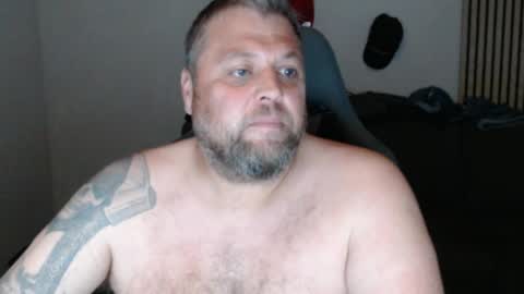 Snapshot of chrizz80 chatting on 05/30/26, 10:51 Chrizz online show from 05/30/26, 10:51