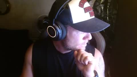 Snapshot of chrjoh22 chatting on 07/22/26, 01:08 chrjoh22 online show from 07/22/26, 01:08