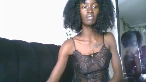 Snapshot of chroe22 chatting on 02/23/26, 08:17 chroe22 online show from 02/23/26, 08:17