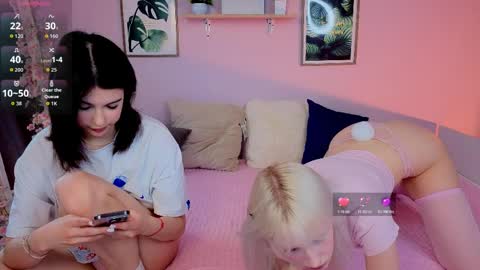 Snapshot of chrome_heartz chatting on 04/03/26, 02:26 EvaBlonde TayaBrunette EliieBlack hair online show from 04/03/26, 02:26