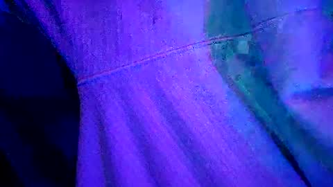 Snapshot of chronicvibez chatting on 01/11/26, 12:59 chronicvibez online show from 01/11/26, 12:59