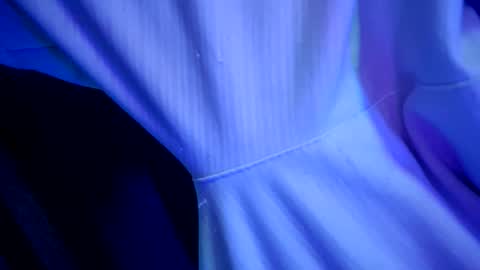 Snapshot of chronicvibez chatting on 02/18/26, 01:45 chronicvibez online show from 02/18/26, 01:45