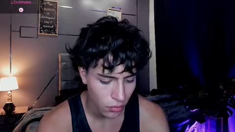 chrristopher77 online show from 12/02/25, 02:34