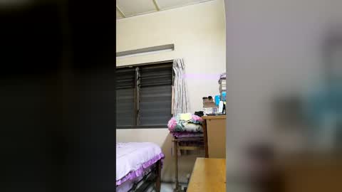 Snapshot of chuahboonsing chatting on 07/14/26, 10:04 Chuah Boon Sing online show from 07/14/26, 10:04