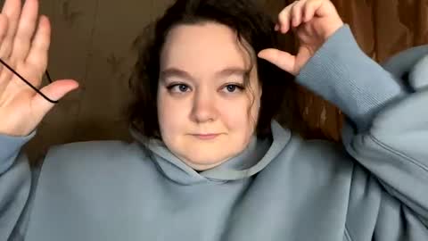 Snapshot of chubby__katie_ chatting on 03/06/25, 09:42 Kat online show from 03/06/25, 09:42