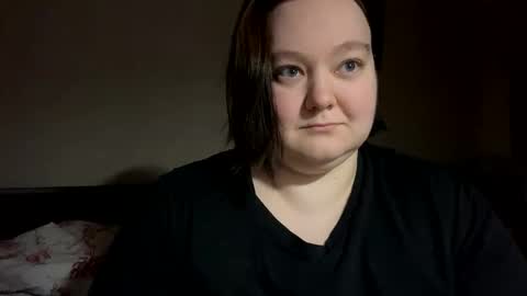 Snapshot of chubby__katie_ chatting on 10/26/25, 03:51 Kat online show from 10/26/25, 03:51