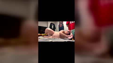 chubbybottom690 online show from 12/17/25, 05:13