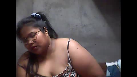 Snapshot of chubbylecious chatting on 02/09/25, 01:33 Rita online show from 02/09/25, 01:33