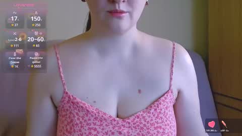 Maia online show from 03/08/25, 09:06