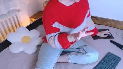 Snapshot of chubbymaia chatting on 05/30/26, 06:27 Maia online show from 05/30/26, 06:27
