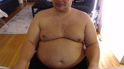 Snapshot of chubbyvix chatting on 03/03/26, 05:02 AstorYvr online show from 03/03/26, 05:02