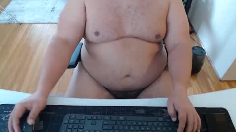 Snapshot of chubbyvix chatting on 03/12/26, 06:58 AstorYvr online show from 03/12/26, 06:58