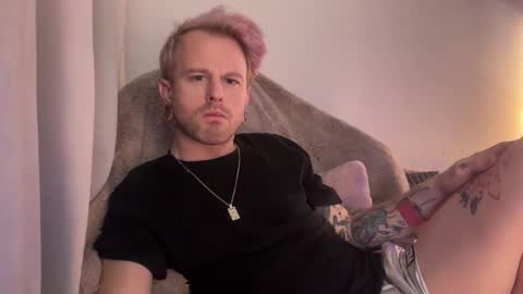 ChubsChadwell online show from 11/28/25, 02:42