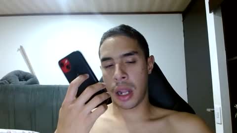 Snapshot of chuckykarla chatting on 01/11/26, 03:11 Karlay online show from 01/11/26, 03:11