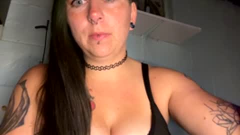 chuckysbride187 online show from 12/01/25, 09:14