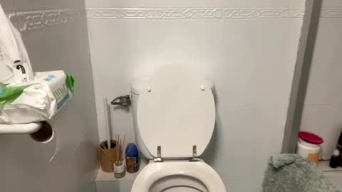 Snapshot of chusterplace1 chatting on 01/03/25, 05:53 Chuster online show from 01/03/25, 05:53