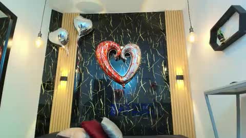 ...   ... online show from 02/17/26, 04:20