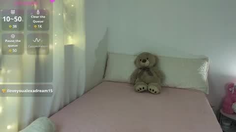 Mia online show from 01/07/25, 03:24