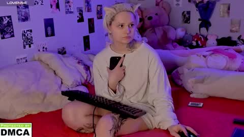 Snapshot of cigaretteduringsex chatting on 02/17/26, 03:14 Helen and Teya online show from 02/17/26, 03:14