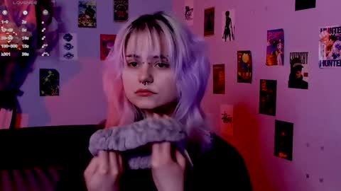 Snapshot of cigaretteduringsex chatting on 03/03/26, 08:42 Helen and Teya online show from 03/03/26, 08:42