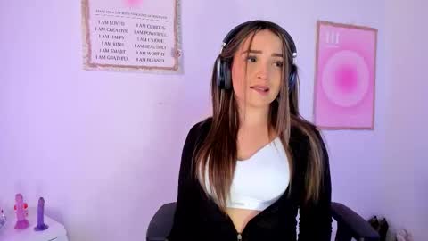 Snapshot of ciindy_lovee chatting on 01/08/26, 07:49 Ciindy Lovers online show from 01/08/26, 07:49