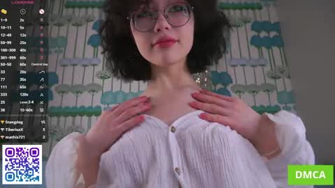 Snapshot of cinacandy chatting on 06/04/26, 05:24 L online show from 06/04/26, 05:24