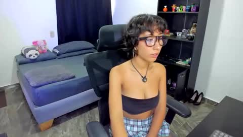 Luna and Sebas  online show from 05/23/26, 09:08