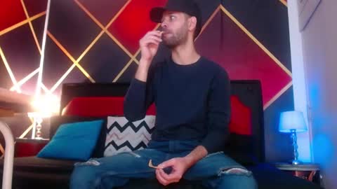 Snapshot of cindyandcarlo chatting on 02/16/25, 03:38 CindyandCarlo online show from 02/16/25, 03:38