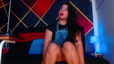 Snapshot of cindyandcarlo chatting on 02/17/25, 03:53 CindyandCarlo online show from 02/17/25, 03:53