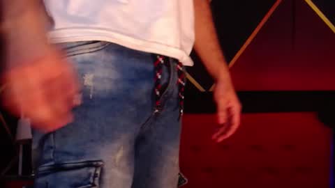 Snapshot of cindyandcarlo chatting on 03/08/25, 10:24 CindyandCarlo online show from 03/08/25, 10:24