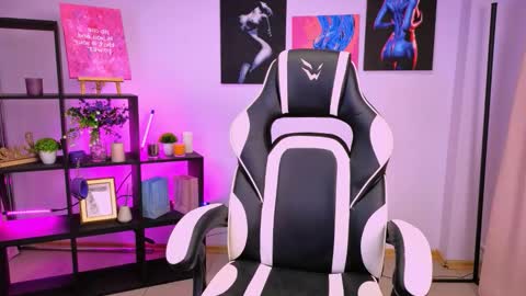 Snapshot of cindylovesmith chatting on 12/02/25, 01:33 cindylovesmith online show from 12/02/25, 01:33