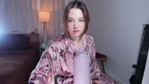 Snapshot of cinnabelle chatting on 01/07/26, 10:23 Cinnabelle online show from 01/07/26, 10:23